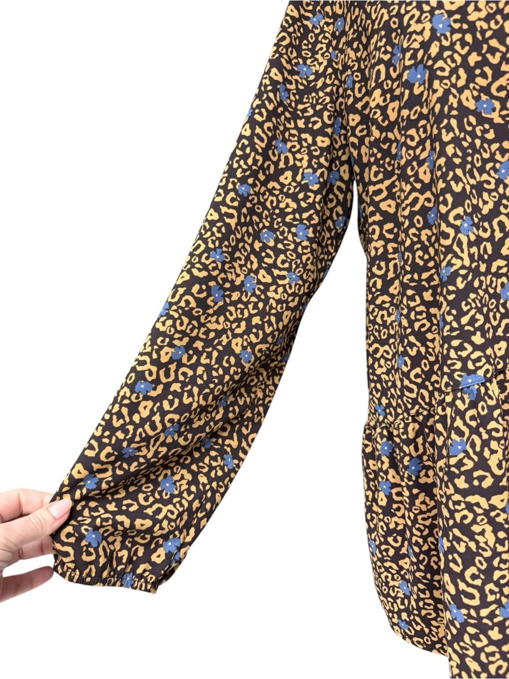 LOGO Lori Goldstein Leopard Floral Print Button Front Swing Tunic Blouse Large - Picture 7 of 12
